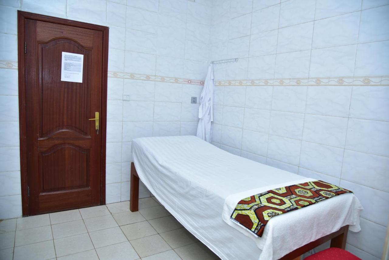 קיגאלי Great Seasons Hotel מראה חיצוני תמונה
