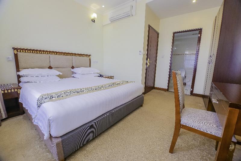 קיגאלי Great Seasons Hotel מראה חיצוני תמונה